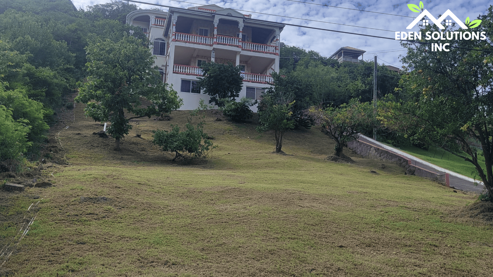 Launce Aux Epines Lookout